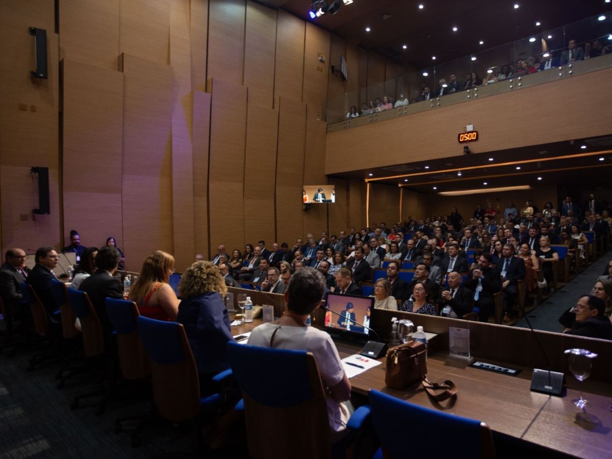 Presidentes de subseções são diplomados na sede da OAB SP