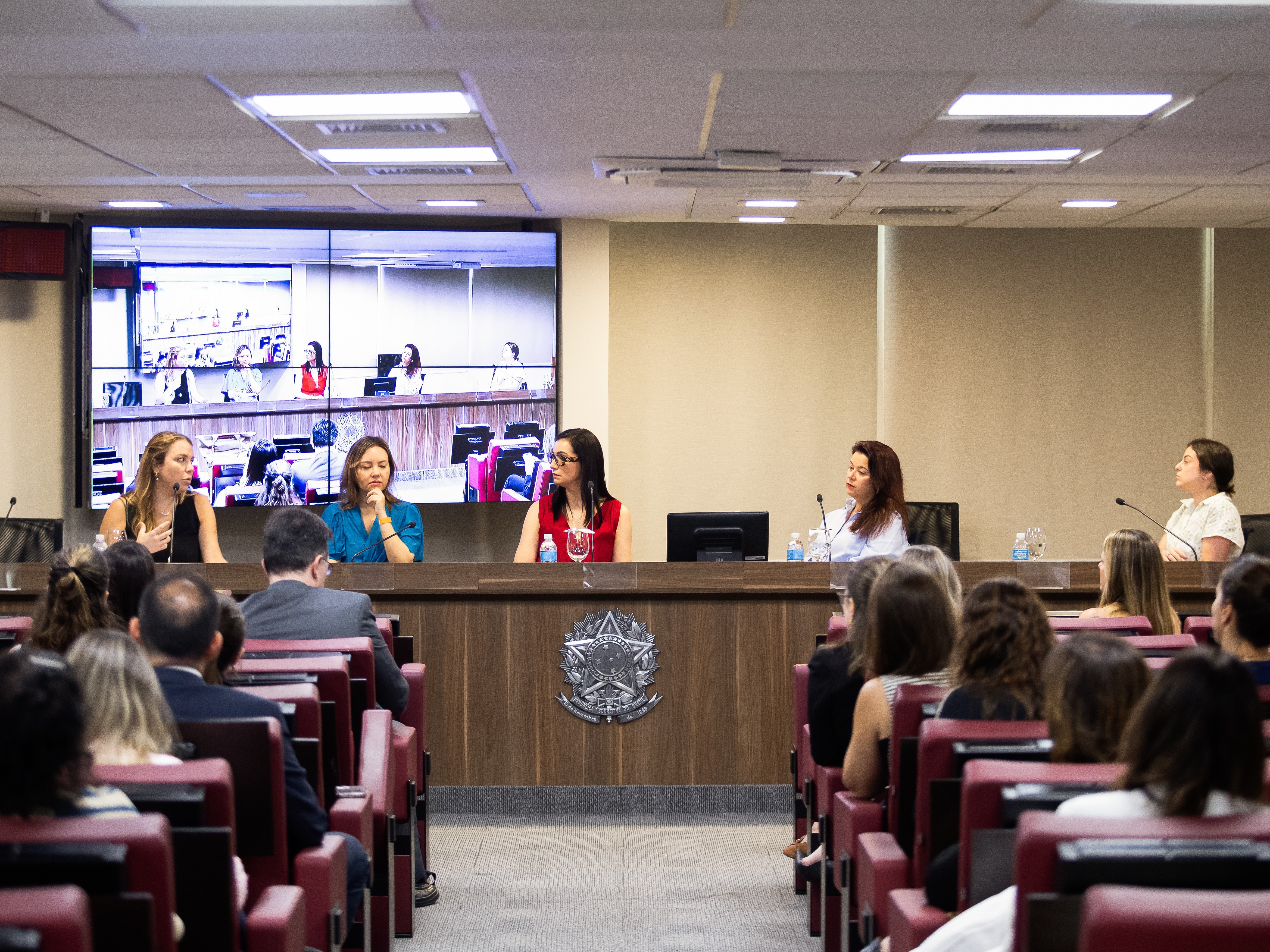 Comissão de Mídia, Entretenimento e Cultura da OAB SP debate relação entre influencers e bets