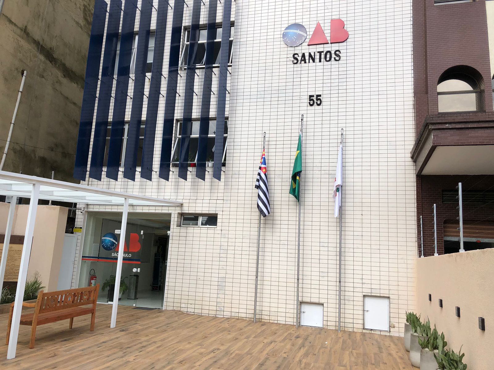 OAB Santos alerta para golpes de criminosos que se passam por advogados
