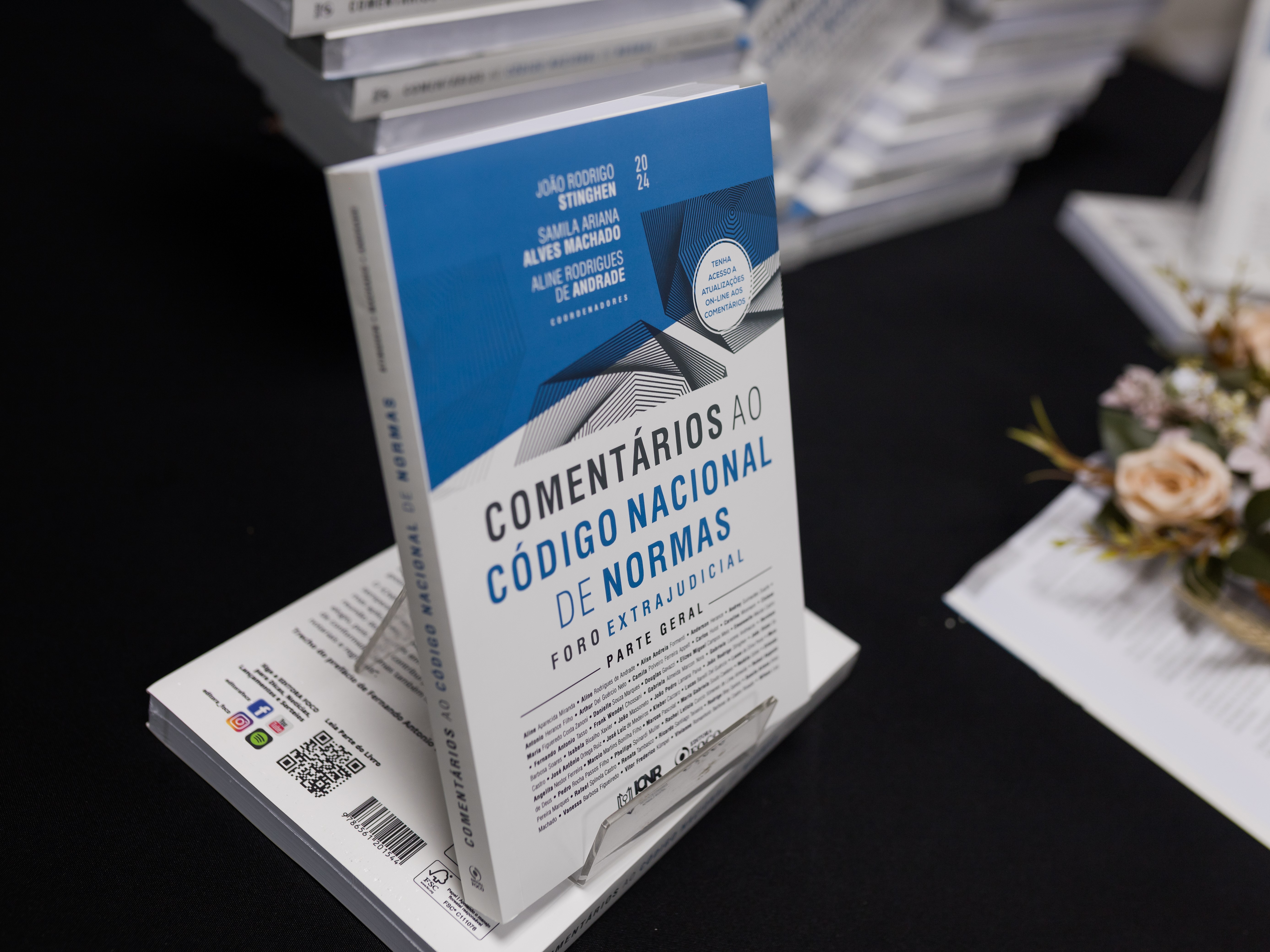 Comissão da OAB SP lança livro sobre foro extrajudicial