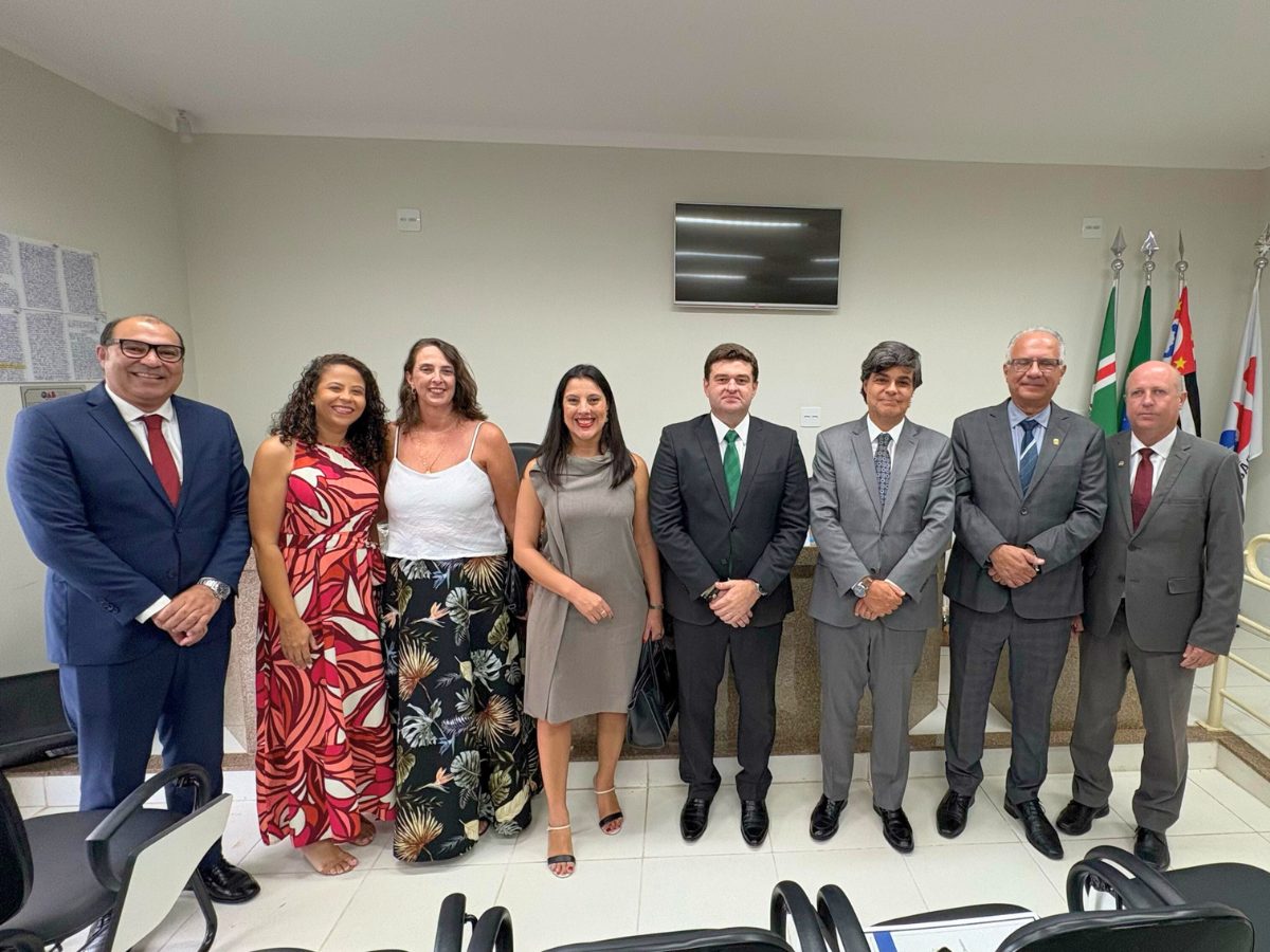 Presidente e vice-presidente da OAB SP participam da cerimônia de posse da diretoria da Subseção de Santa Rita do Passa Quatro