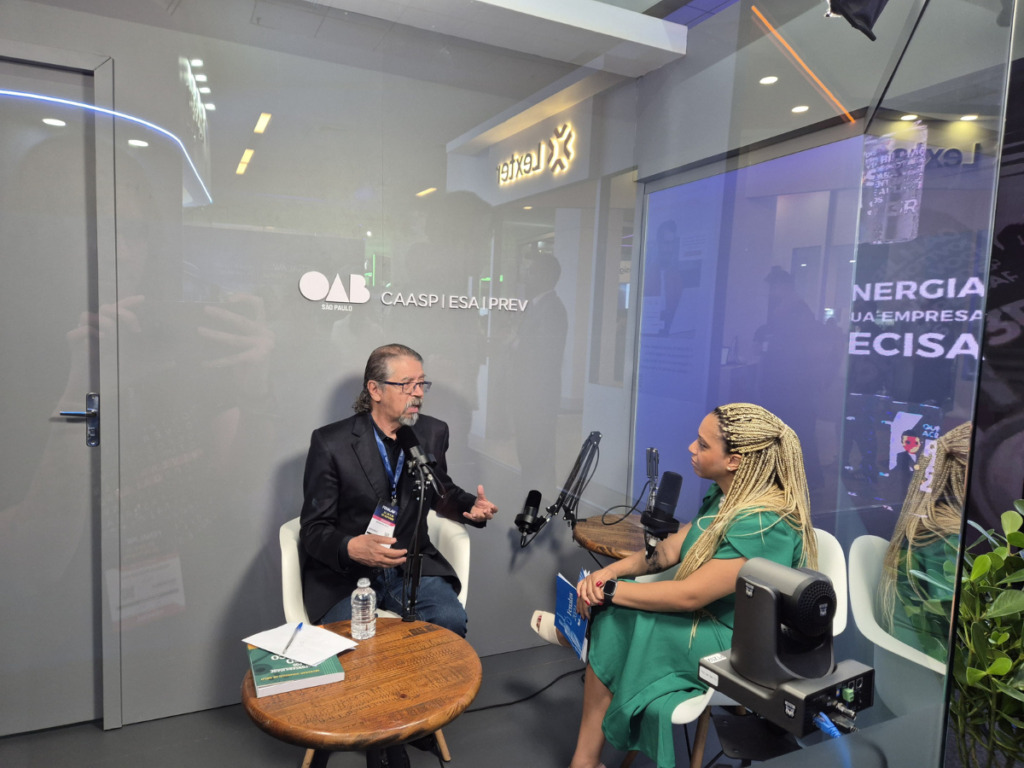 Podcast Universo OAB SP Talks finaliza participação na 21ª Fenalaw com mais de 10 horas de conteúdo