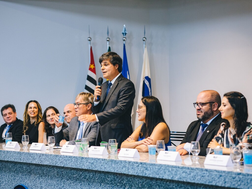 Presidente da OAB SP participa de evento de posse da diretoria da Subseção de Ribeirão Preto